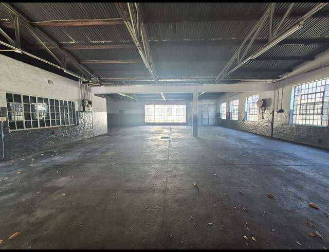 495M² WAREHOUSE TO LET IN KRUGERSDORP CENTRAL